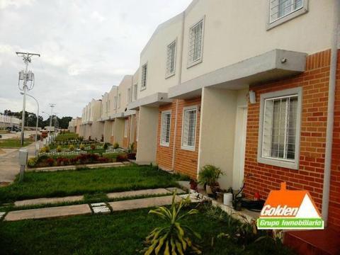 OFERTA CALICANTO TOWNHOUSE EN VENTA, PRECIO DE OPORTUNIDAD