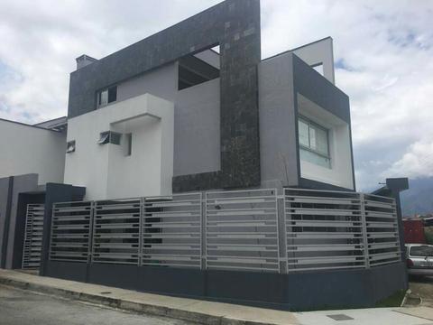 Se Vende Casa en La Pedregosa Merida