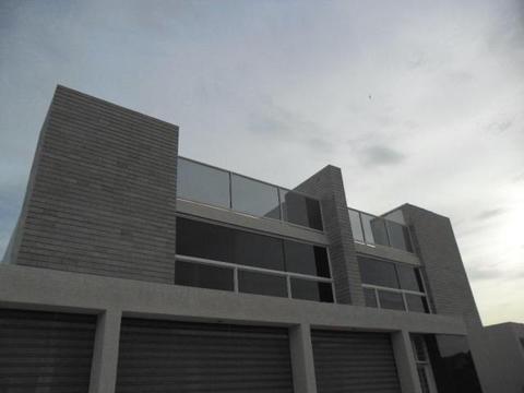 APARTAMENTO EN VENTA URB MONTE BELLO  MLS 16 15732