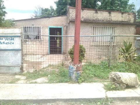 Se Vende Casa en Tocuyito, La Honda NAC121