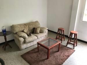 Apartamento en Venta en El Naranjal MLS 178525