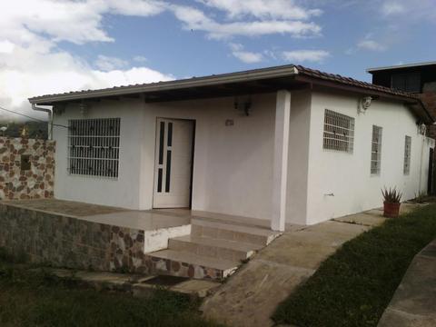Cambio Casa en Tucape por apartamento y 50.000.000 Bs, en cualquier parte del Tachira