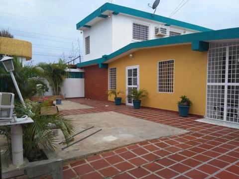 CASA EN VENTA URB SAN RAFAEL  MLS 17 5761