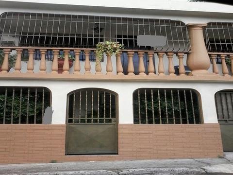 SE VENDE CASA EN TARAPIO  AV. RUIZ PINEDA