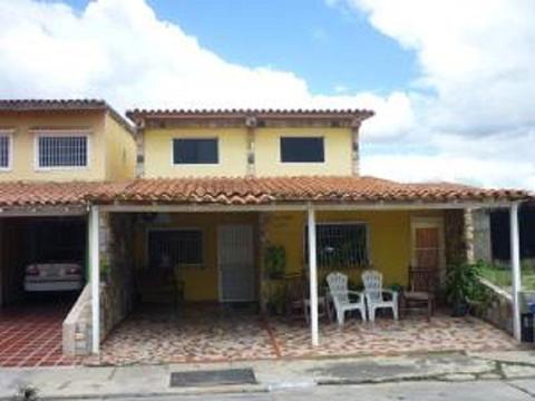 Casa en Venta Los Jarales  Cod17989