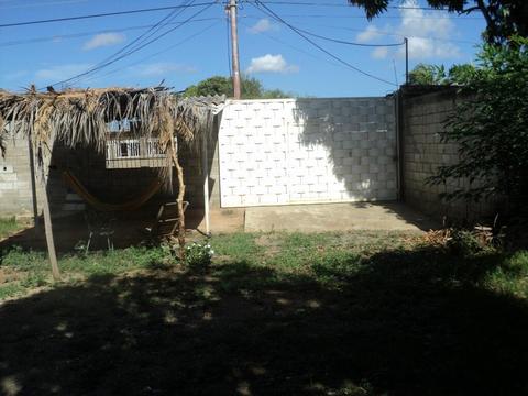 Terreno en La Av. Juan Bautista Arismendi