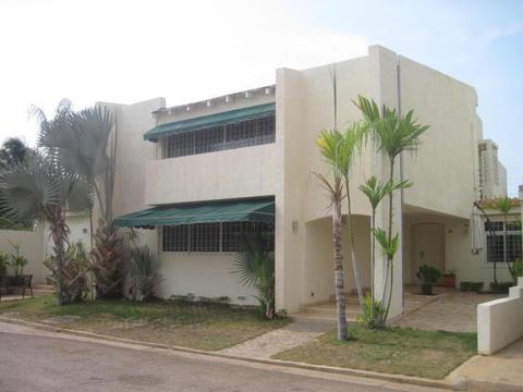 TOWNHOUSE EN VENTA EN MILAGRO NORTE  MLS 16 9261 LUIS MALDONADO TELF 04246600242