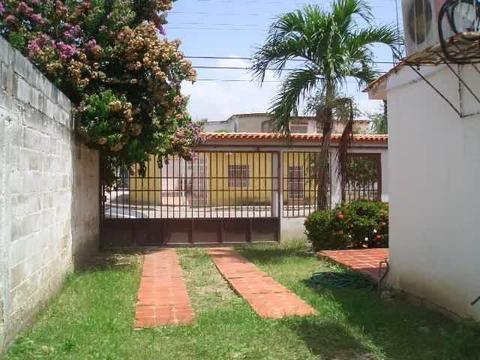 Casa en Venta Urb. Las Delicas Santa Rita 1712588