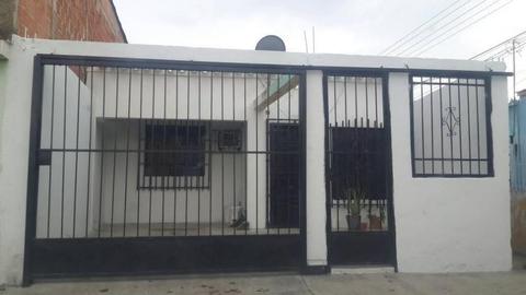 H.G. INMUEBLES Vende: Casa en Sector Las Palmitas
