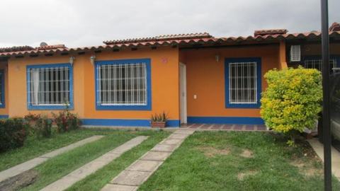 Casa en Venta Valle de Oro  Estado  RentAHouse Codflex 1711855