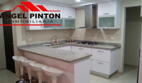 Apartamento en venta Avenida Goajira  API 581