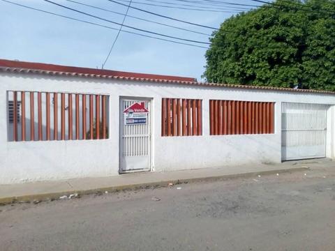 Comoda Casa en VENTA sector Canchancha