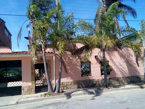 Se Vende Casa en , Urb Rotafé. GUC14