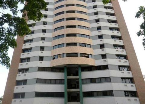 ZONA INMOBILIARIA VENDE LINDO APARTAMENTO EN VALLES DE CAMORUCO