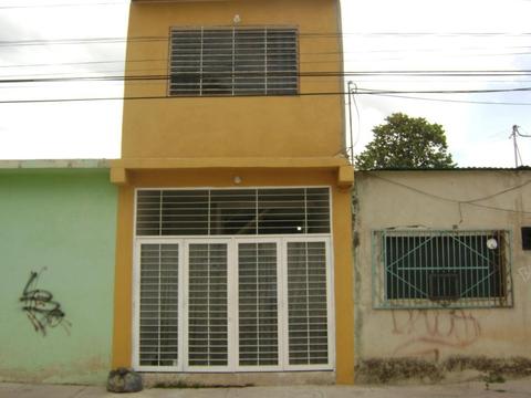 Hermosa casa Ubicada en MaracayPiñonal Estado