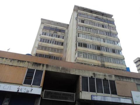 VEnta de Apartamento al Centro de Barquisimeto, Codigo NL 178512