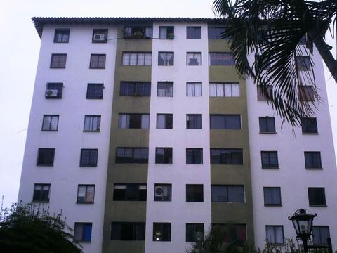 Bello Apartamento con excelente ubicacion en la Avenida Intercomunal BaquisimetoCabudare, Codigo NL 17