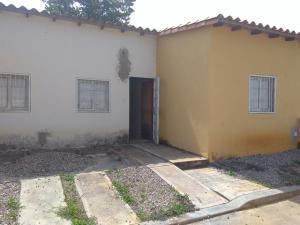 Casa En Venta En Cabudare Código FLEX: 1713714