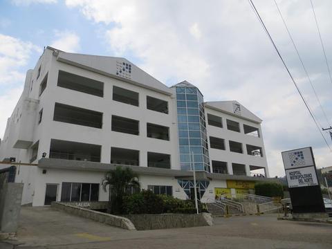 Consultorio médico de 32 m2, ubicado en la torre anexa del Hospital Metropolitano del Norte – Naguanagua –