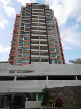 Apartamento de 111 m2 en Edificio de Lujo en Altos del Parral