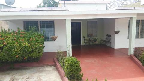 CASA EN VENTA MLS 17 12934 SECTOR LOS ESTANQUES LUIS MALDONADO TELF 04246600242