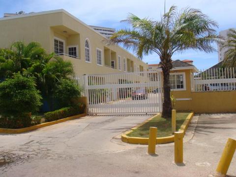 Townhouse en Venta en El Morro, , VE RAH: 165283