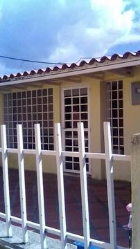 VENDO CASA URB VILLA COLOMBIA EN VEREDA