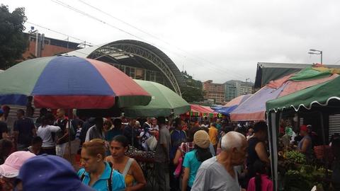 Puesto en mercado a cielo abierto