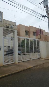 L Y M Vende Apartamento Zona Norte