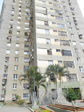 APARTAMENTO en Av. Paseo Cabriales