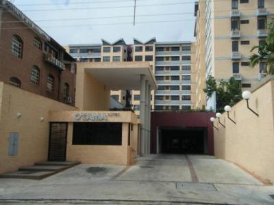 RE/MAX ofrece en Venta Hermoso Apartamento a estrenar, excelente ubicación en la Urbanización Agua Blanca