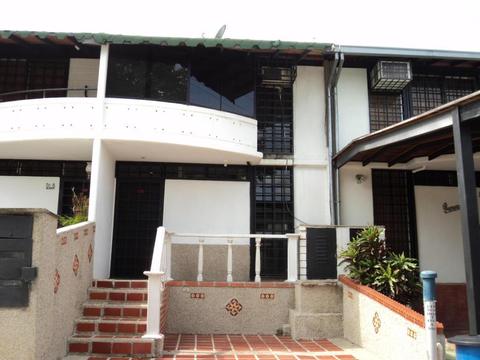 Townhouse en Venta en Nueva Casarapa, , VE RAH: 1615927