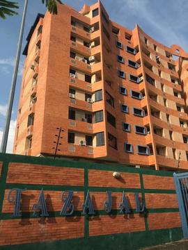 Se vende Apartamento en Tazajal