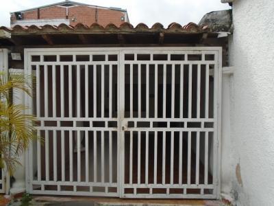En Venta Bella y Cómoda Casa