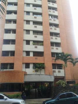 LYL 2000 VENDE APARTAMENTO EN EL BOSQUE