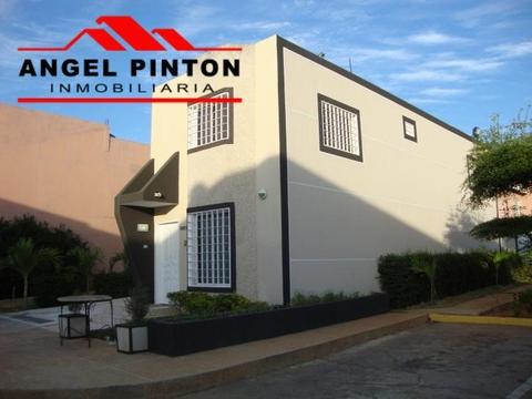 TOWNHOUSE EN VENTA EN LAS NACIONES  API 1276 Lissette M