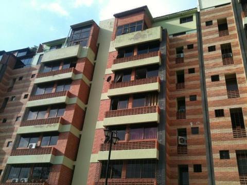 Amplio apartamento en venta Campo Alegre