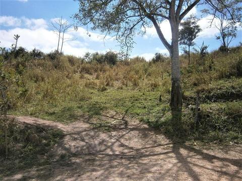 VENDO TERRENO PANAMERICANA 1000M2 SEMIPLANO