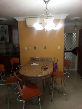 SE VENDE BELLO APARTAMENTO TULIPAN SAN DIEGO