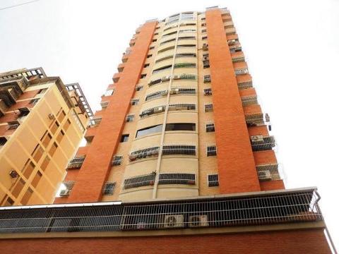 Apartamento En Venta En Maracay Zona Centro Código FLEX: 173774