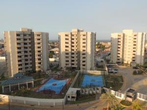 181698 EN ALQULER COMODO APARTAMENTO EN , LAGO COUNTRY, MILAGRO NORTE