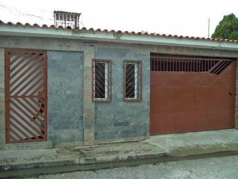 Casa en Venta en  Estado  Código: 290697