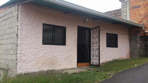 Se Vende Casa en Caneyes Parte Alta