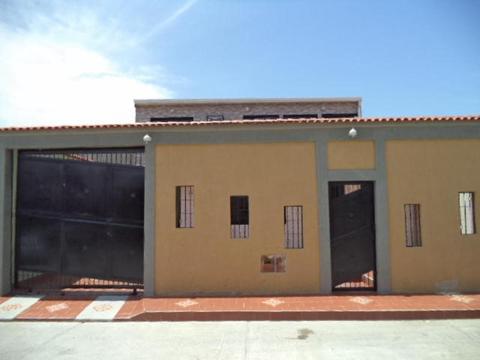 Casa en Venta en San Joaquin Estado  Código: 290667
