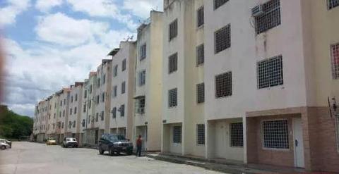 En venta apartamento en Samanes de Betania, Charallave, Valles del Tuy