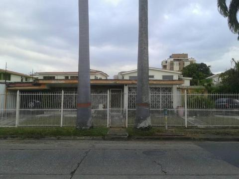 SE VENDE QUINTA EN SANTA SECILIA