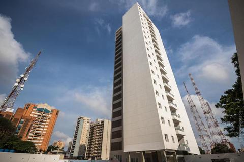 VENTA DE APARTAMENTO MLS 17 12528 RESD NUVOLARI EN LA LAGO LUIS MALDONADO TELF 04246600242