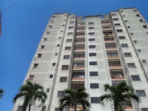 Vendo Apartamento Hermoso en Residencias Arcoiris en el Este de Barquisimeto Av. Los Leones
