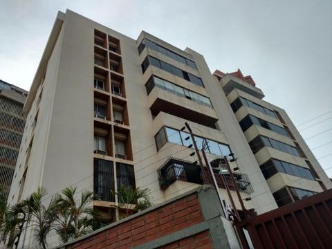 EDWIN ANDRADE VENDE APARTAMENTO EN URB LA LAGO CÓDIGO MLS 1714174