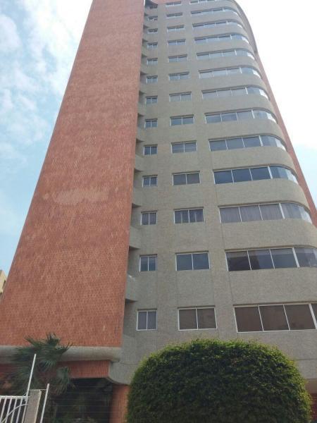 APARTAMENTO EN VENTA MLS 15 7021 SECTOR VALLE FRÍO LUIS MALDONADO TELF 04246600242